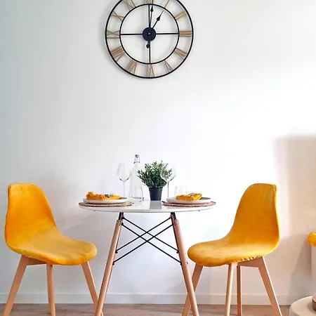 - 25min Paris Apartment *